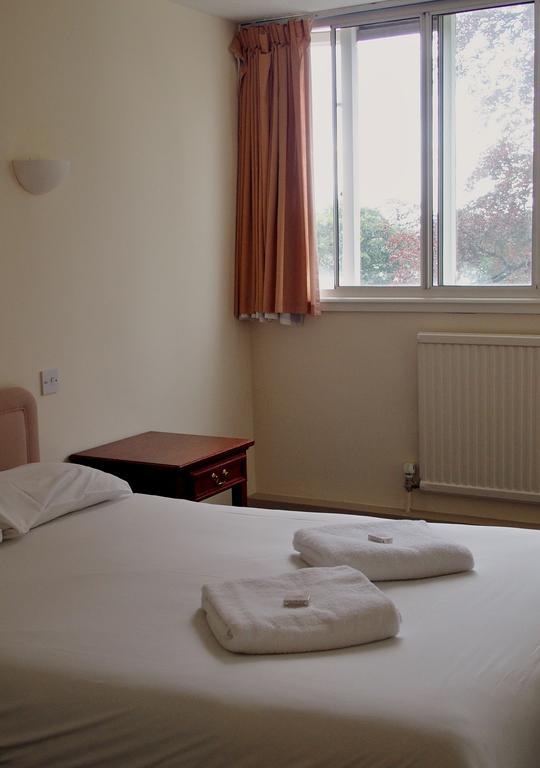 Almond House Lodge EDI Buitenkant foto